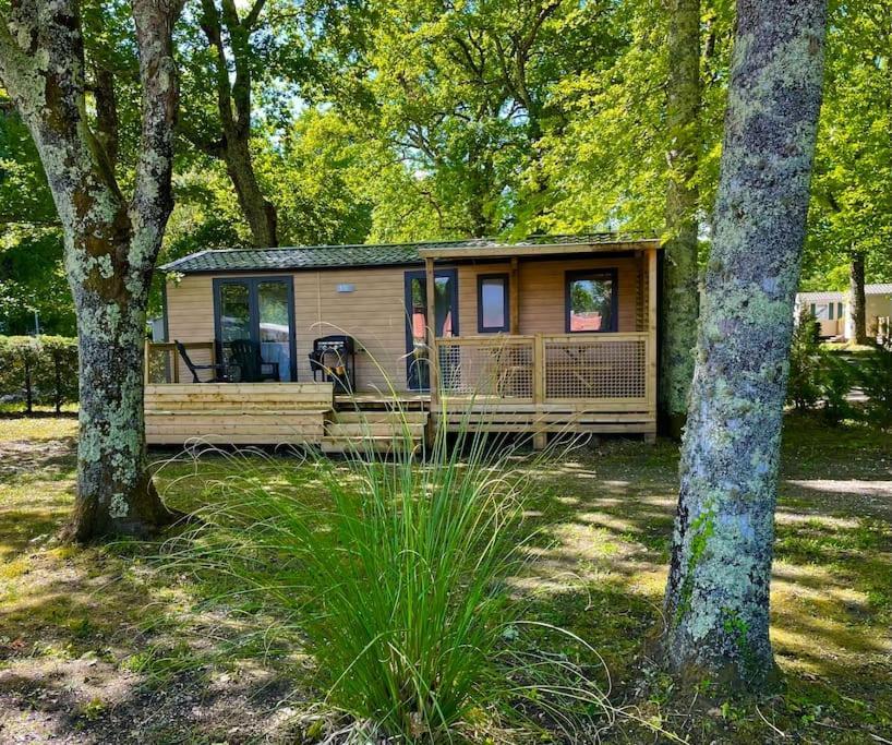 Vue Sur Le Lac, Cadre Verdoyant, Camping 4 Etoiles Aureilhan  Extérieur photo